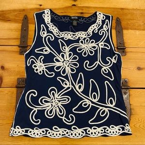 Objects D’art Dressy Top SZ L 🌸🌸
